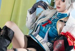 谁能拒绝如此吸引人的护士？Hatori Sama的PA-15套图，下载过程可甜蜜